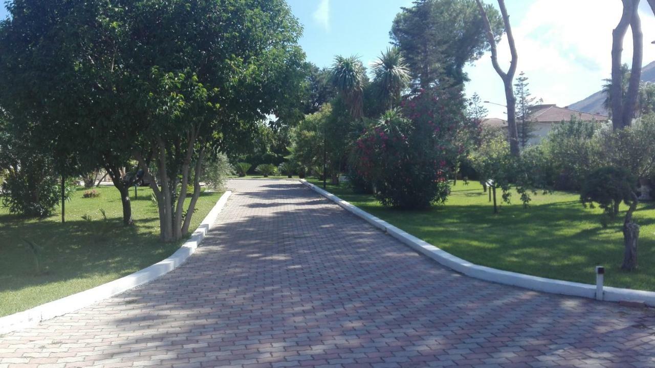 B&B Villa Di Bartolomeo カプチオ・パエストゥム エクステリア 写真